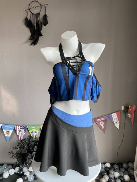 Blue and black shirt + skirt